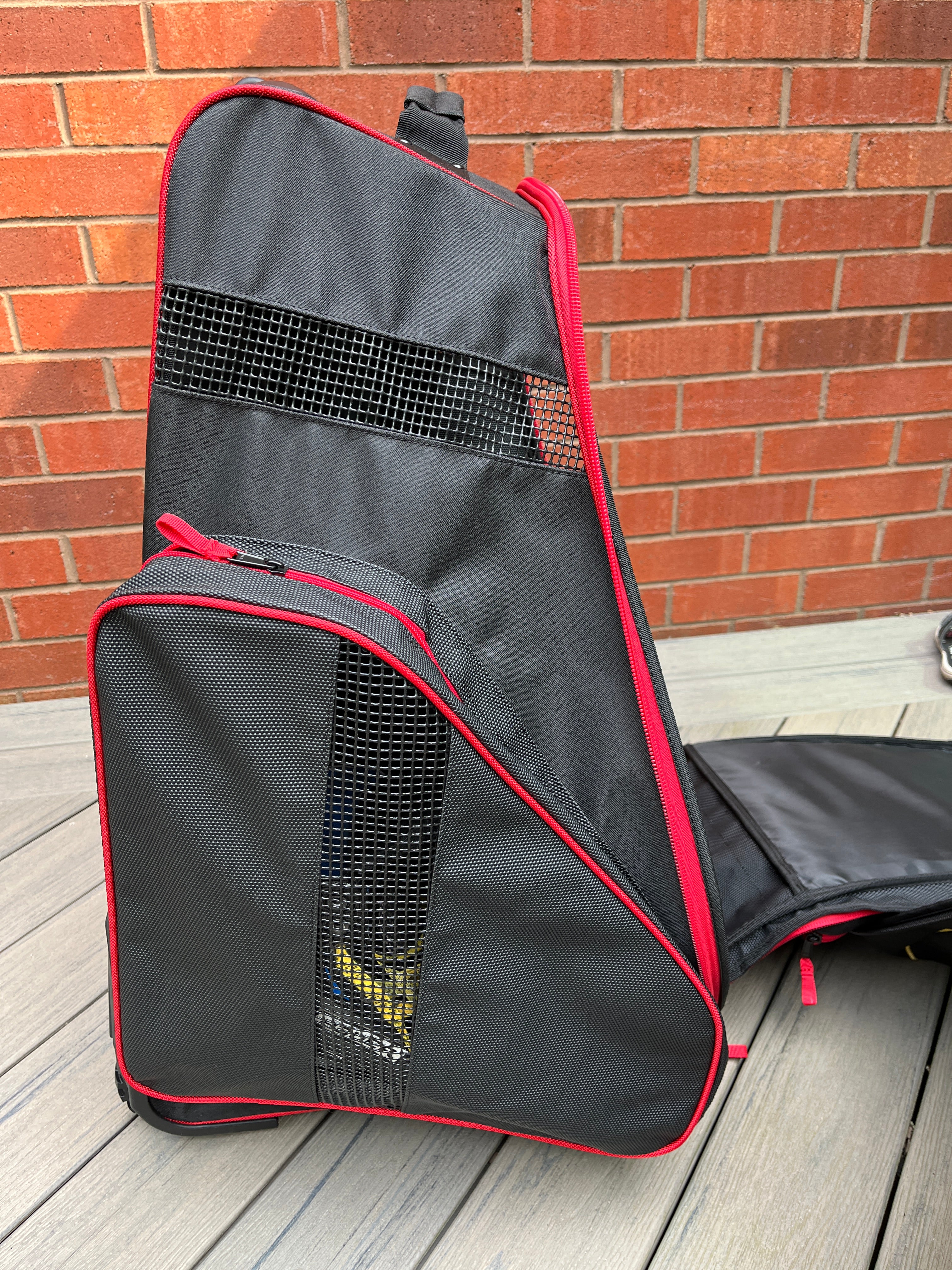 BRAVE Hockey Bag